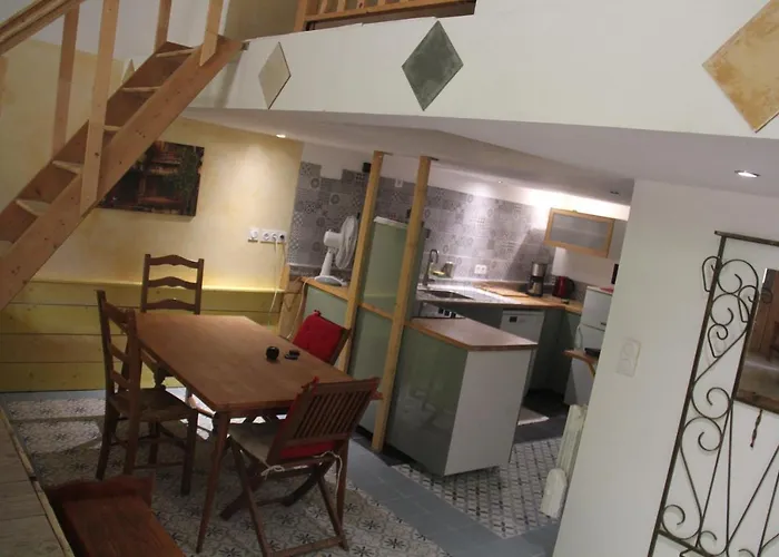 Chez Rosa Будинок відпочинку *